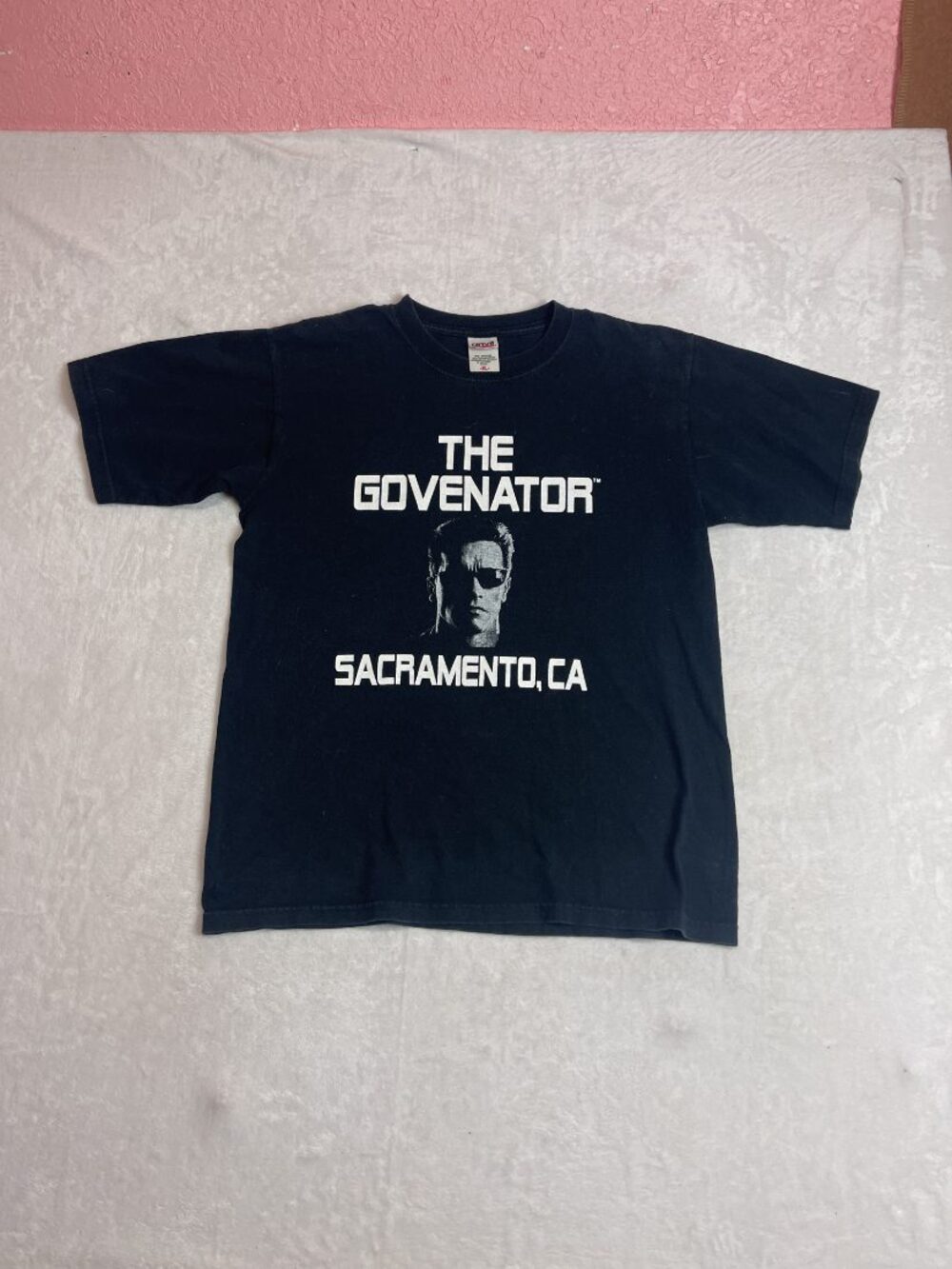 Arnold Schwarzenegger The Governator Sacramento Men's Black T-Shirt Youth XL